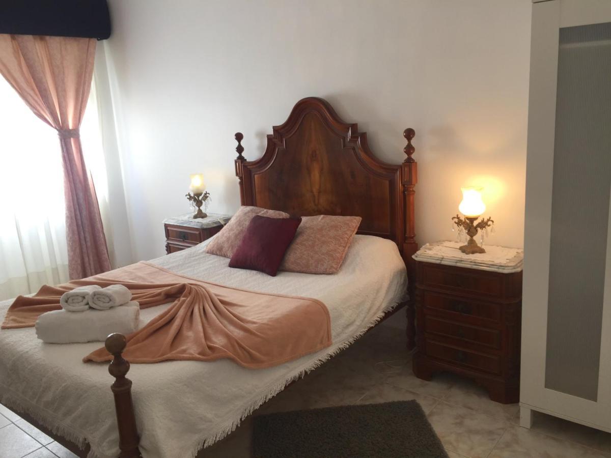 Casa Vintage Guest House Peniche Esterno foto