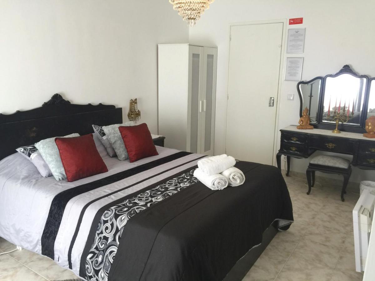 Casa Vintage Guest House Peniche Esterno foto
