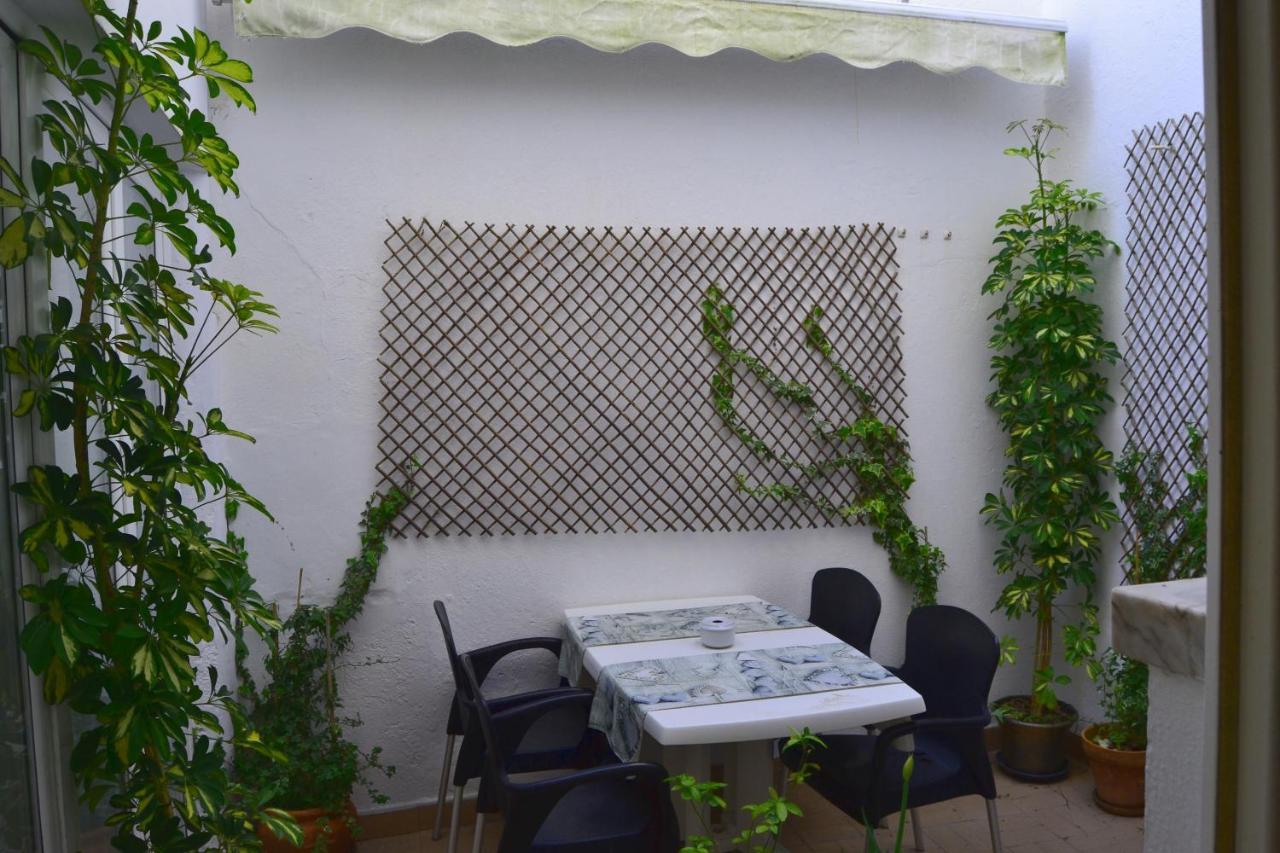 Casa Vintage Guest House Peniche Esterno foto