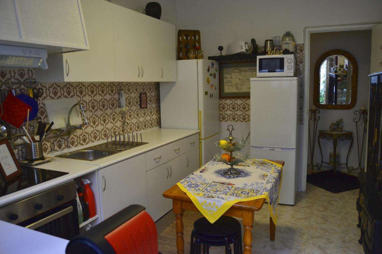 Casa Vintage Guest House Peniche Esterno foto