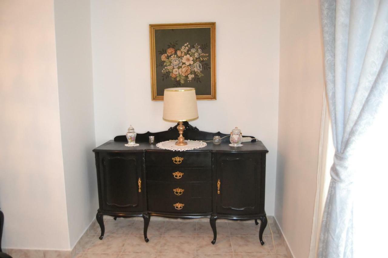 Casa Vintage Guest House Peniche Esterno foto